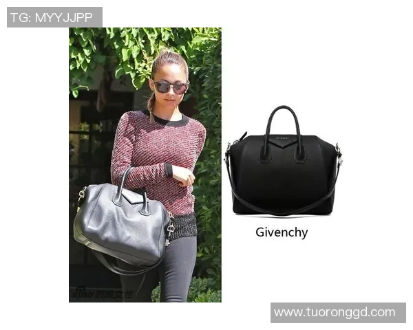 足球明星潮流手包与背包的时尚搭配解析与推荐